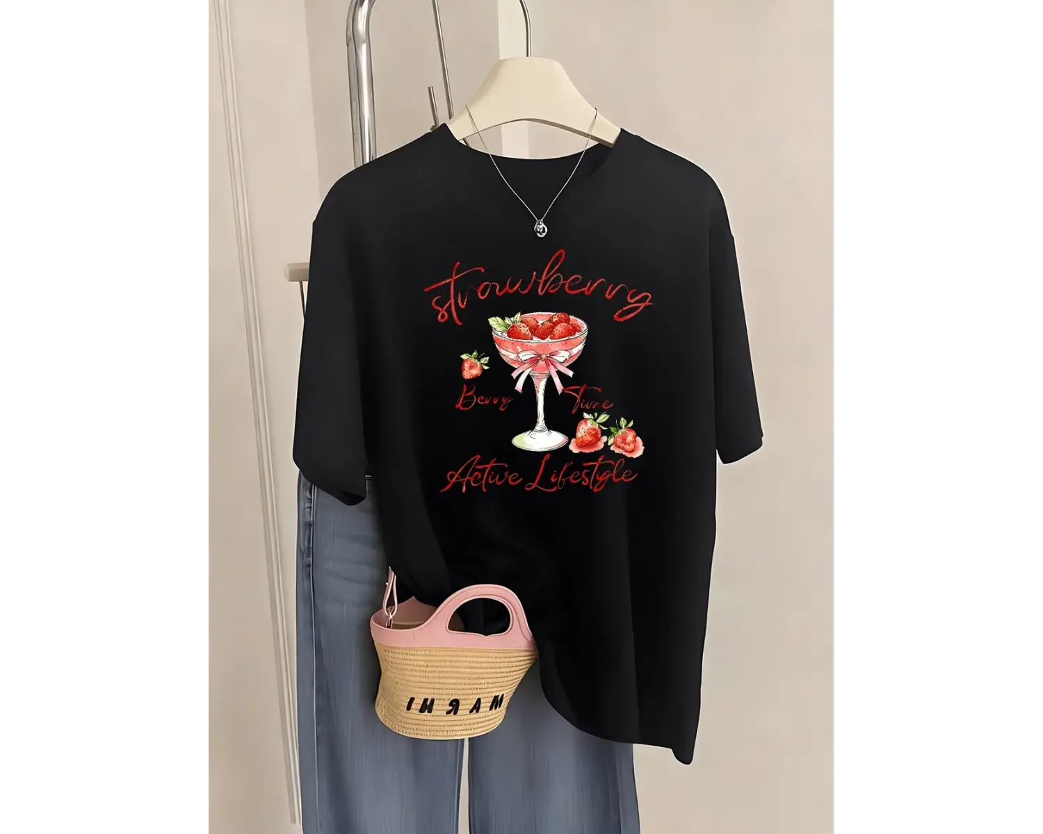 Urban Pop Graphic Kadın Tişört KoleksiyonuKod 5536