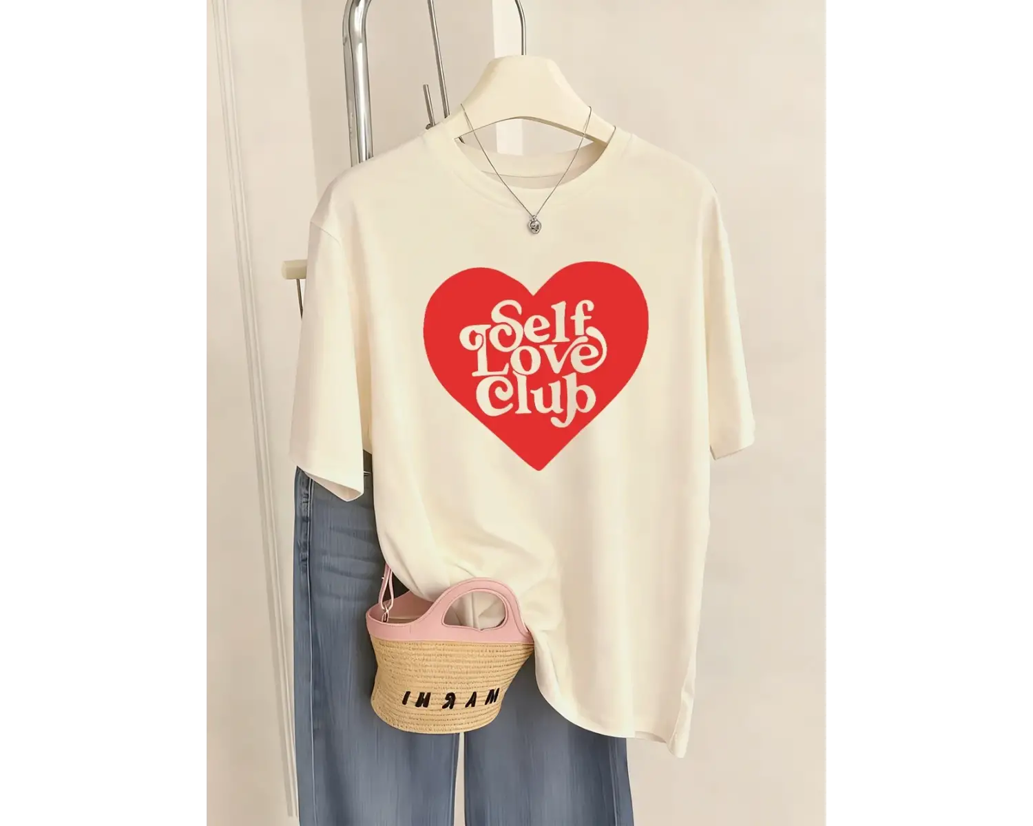 Urban Pop Graphic Kadın Tişört KoleksiyonuKod 5537