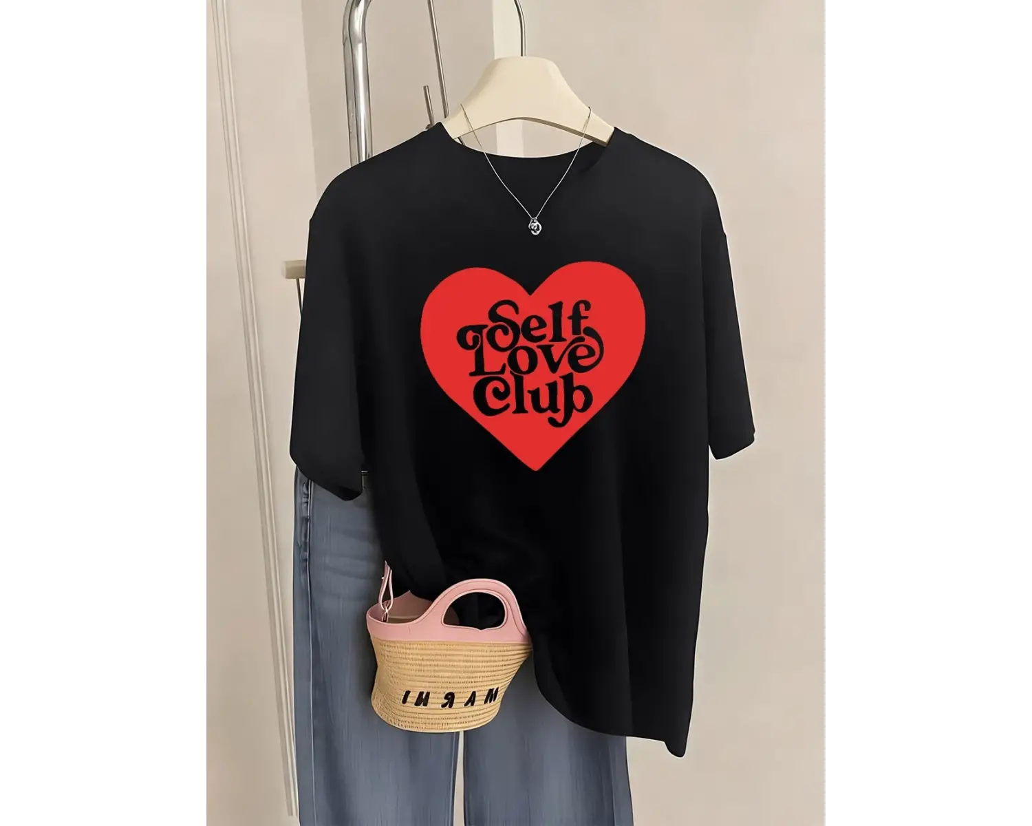 Urban Pop Graphic Kadın Tişört KoleksiyonuKod 5537