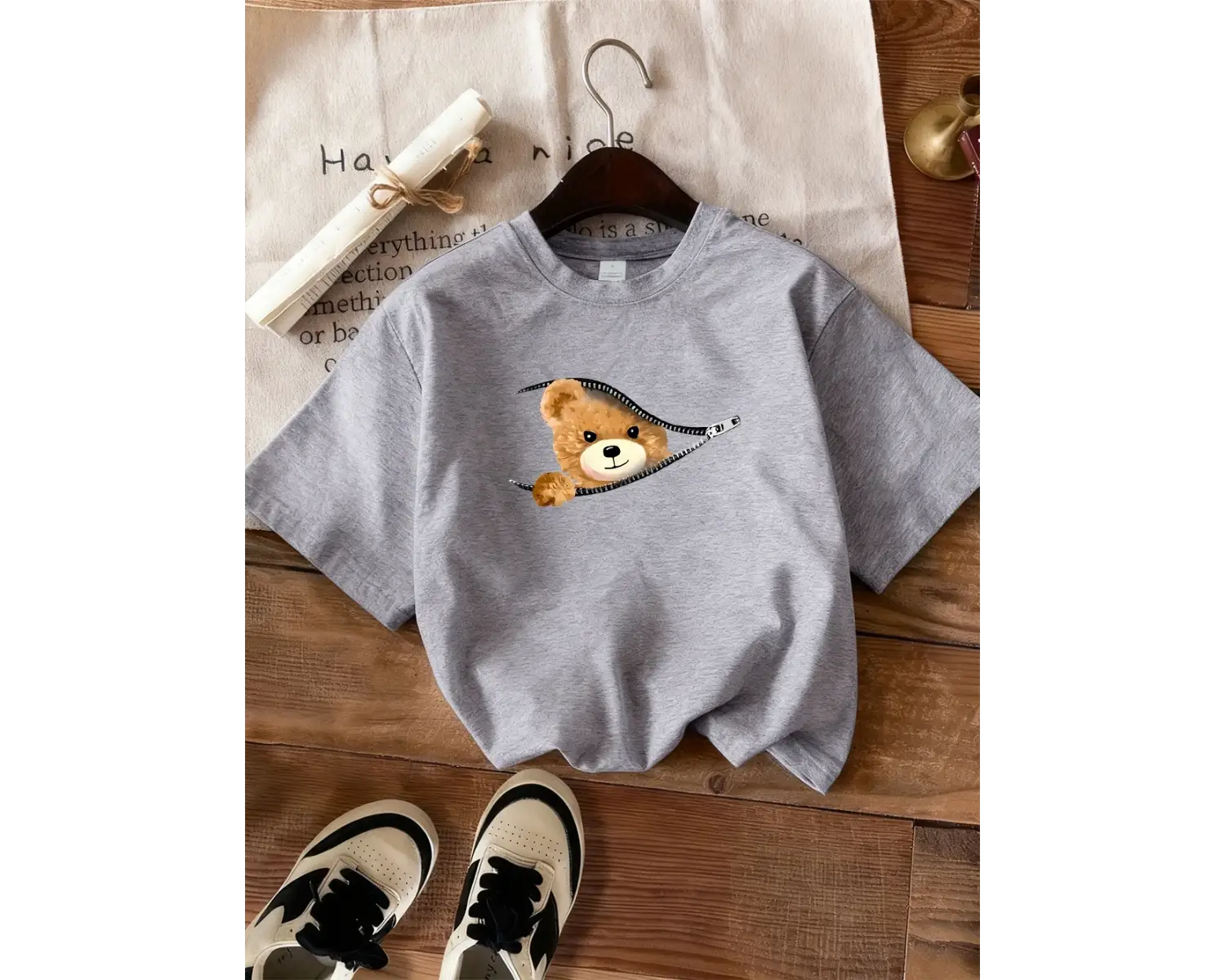 Urban Pop Graphic Kadın Tişört KoleksiyonuKod 5538