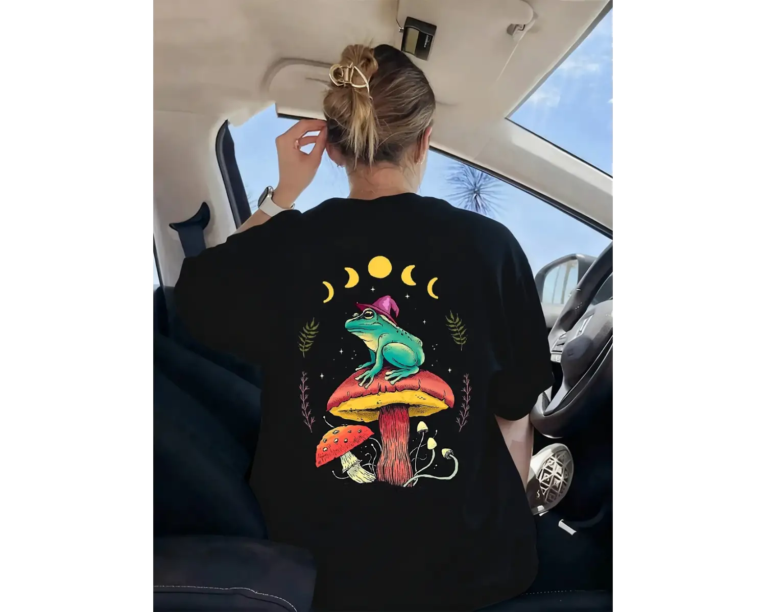 Urban Pop Graphic Kadın Tişört KoleksiyonuKod 5556