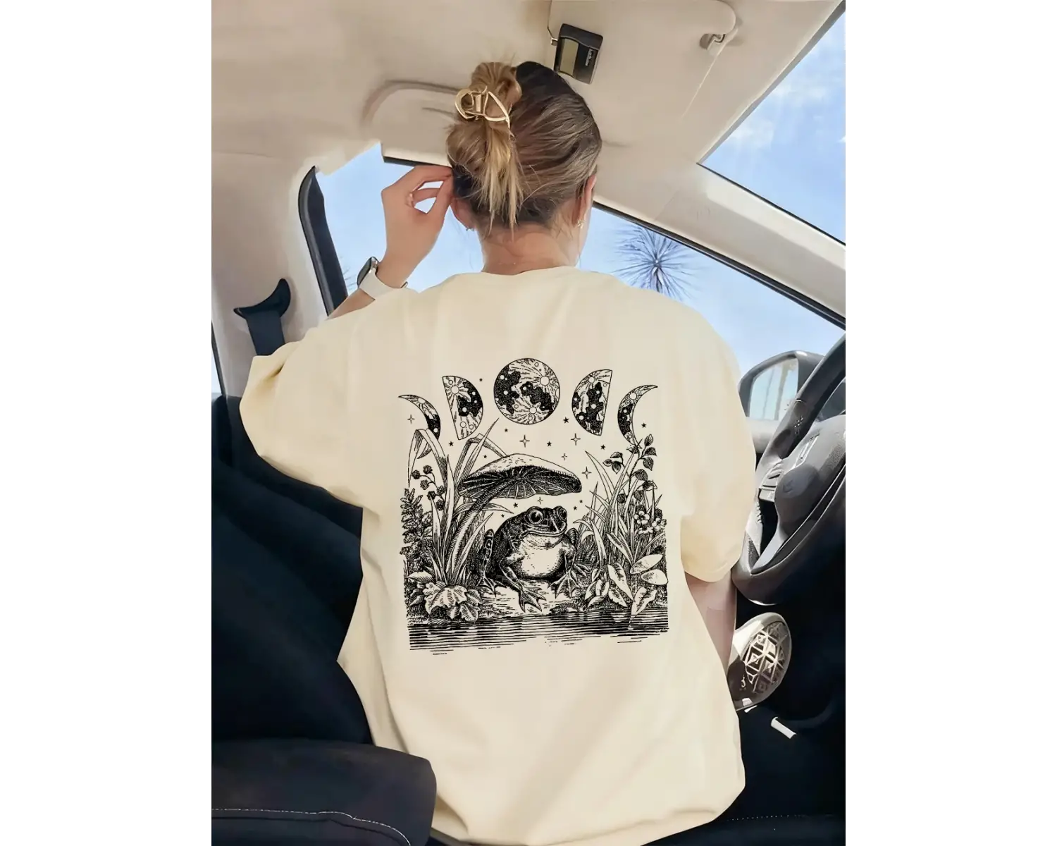 Urban Pop Graphic Kadın Tişört KoleksiyonuKod 5572