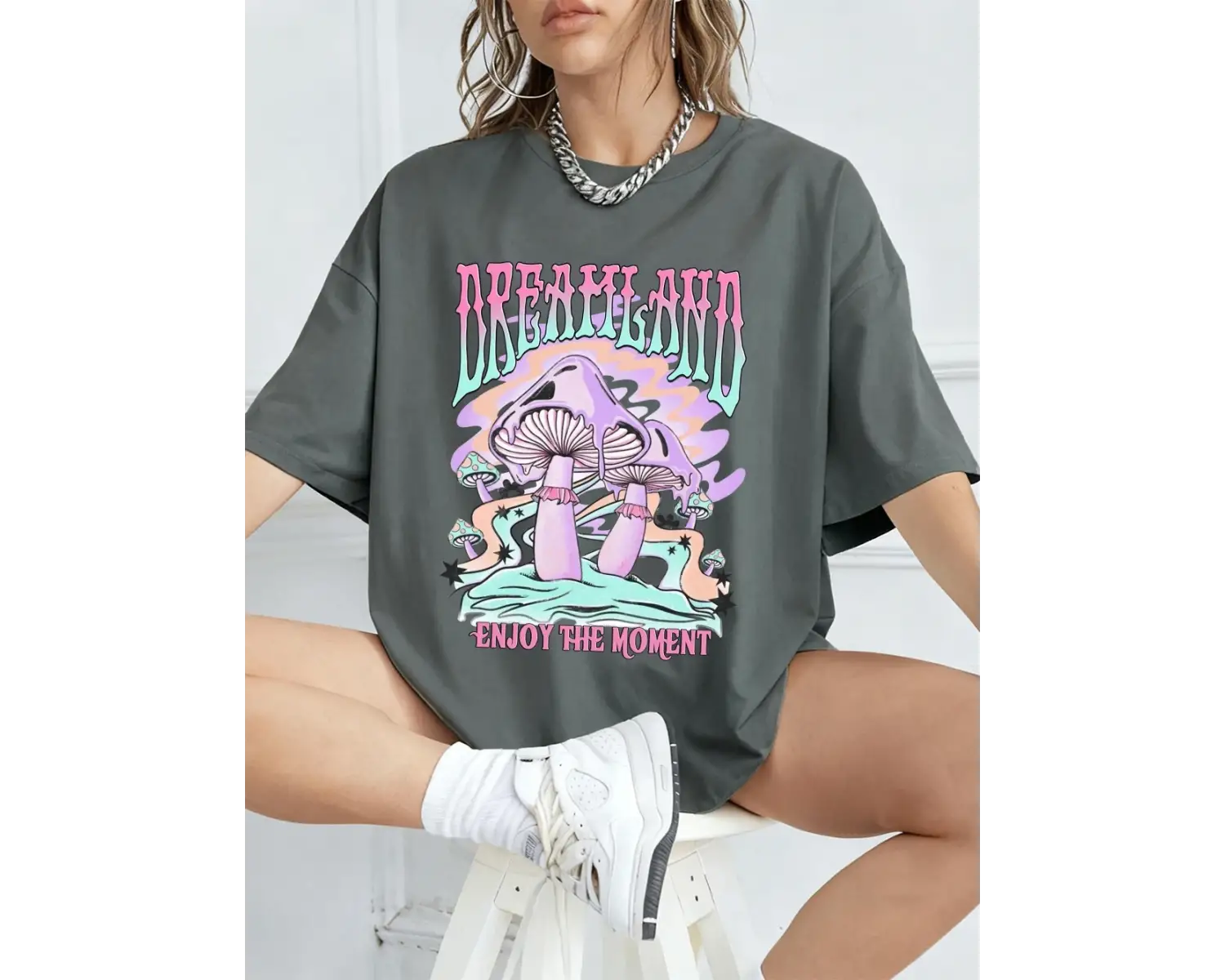 Urban Pop Graphic Kadın Tişört KoleksiyonuKod 5580