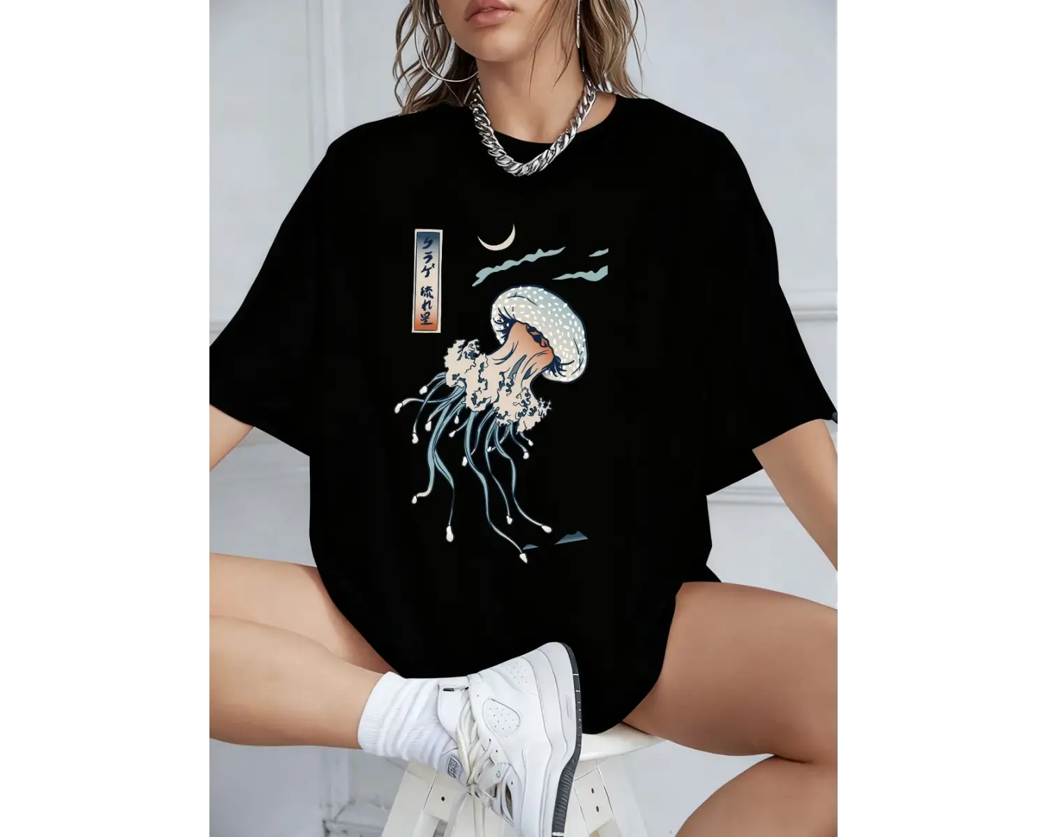 Urban Pop Graphic Kadın Tişört KoleksiyonuKod 5593