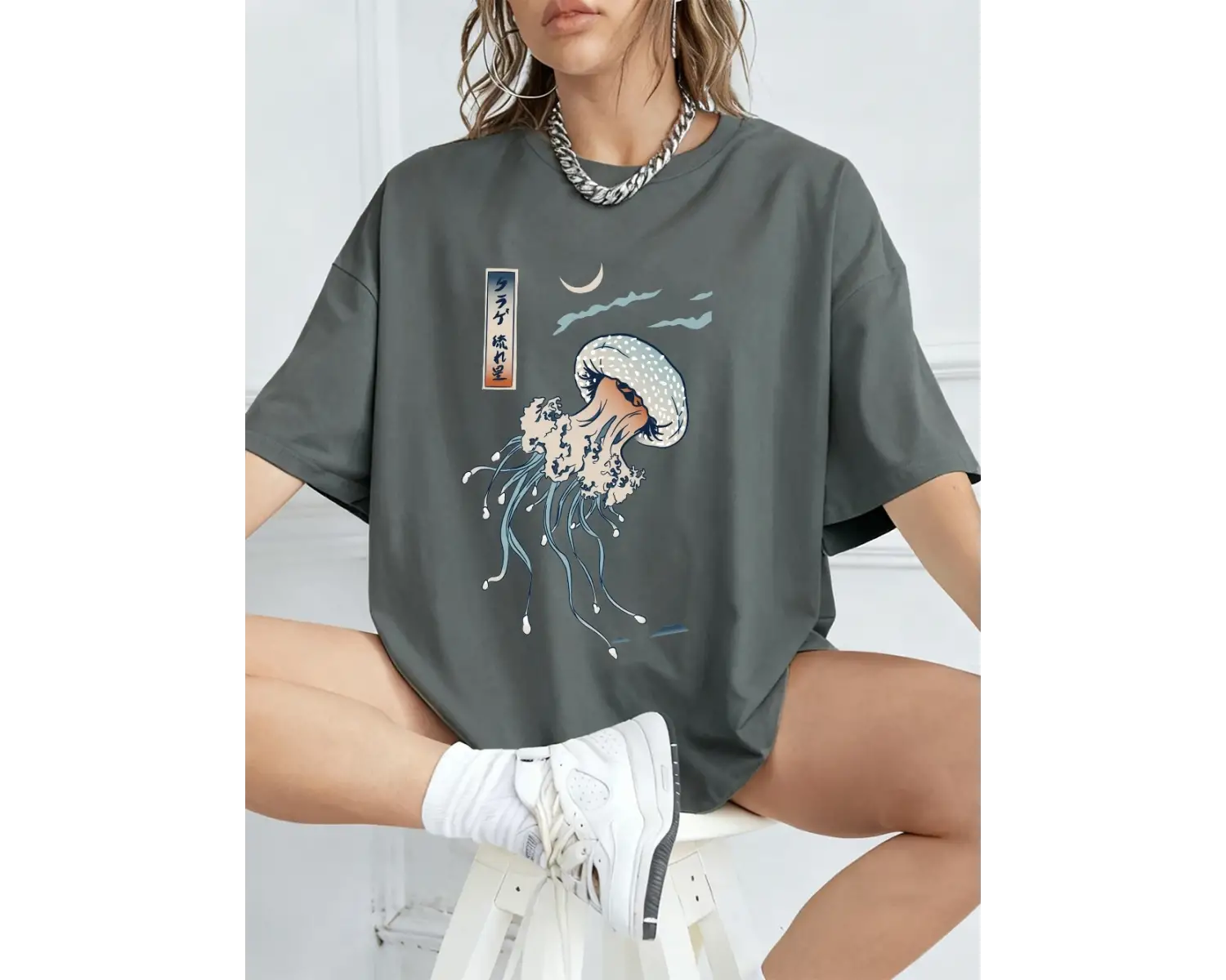 Urban Pop Graphic Kadın Tişört KoleksiyonuKod 5593