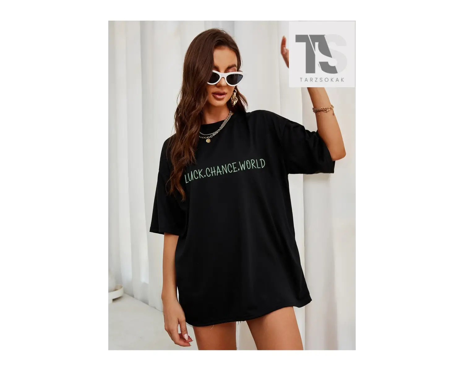 Uzaylı ve Slogan Grafikli Düşük Omuzlu Oversize Tişört