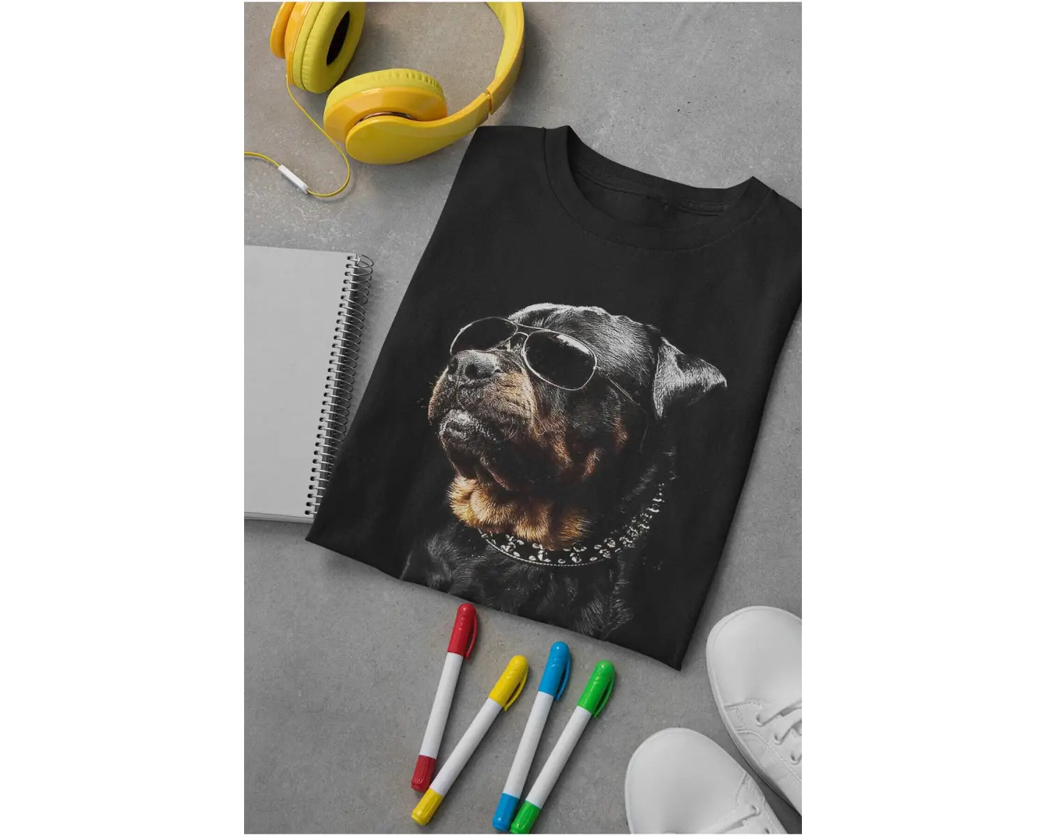 Wed Unisex %100 Pamuk Siyah Renk, Regularfit Rahat Kesim Kalıp, Rottweiler Köpekli Tshirt