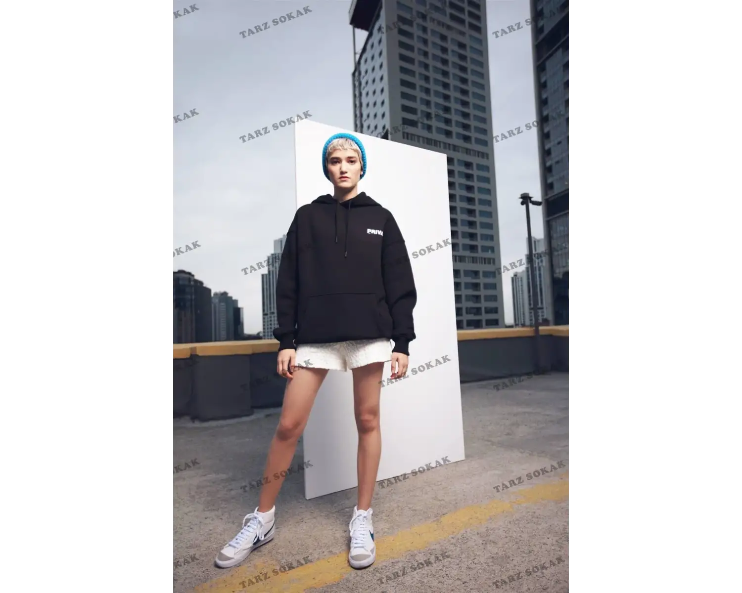 Y2K Private Unisex Sweatshirt KOD 2015