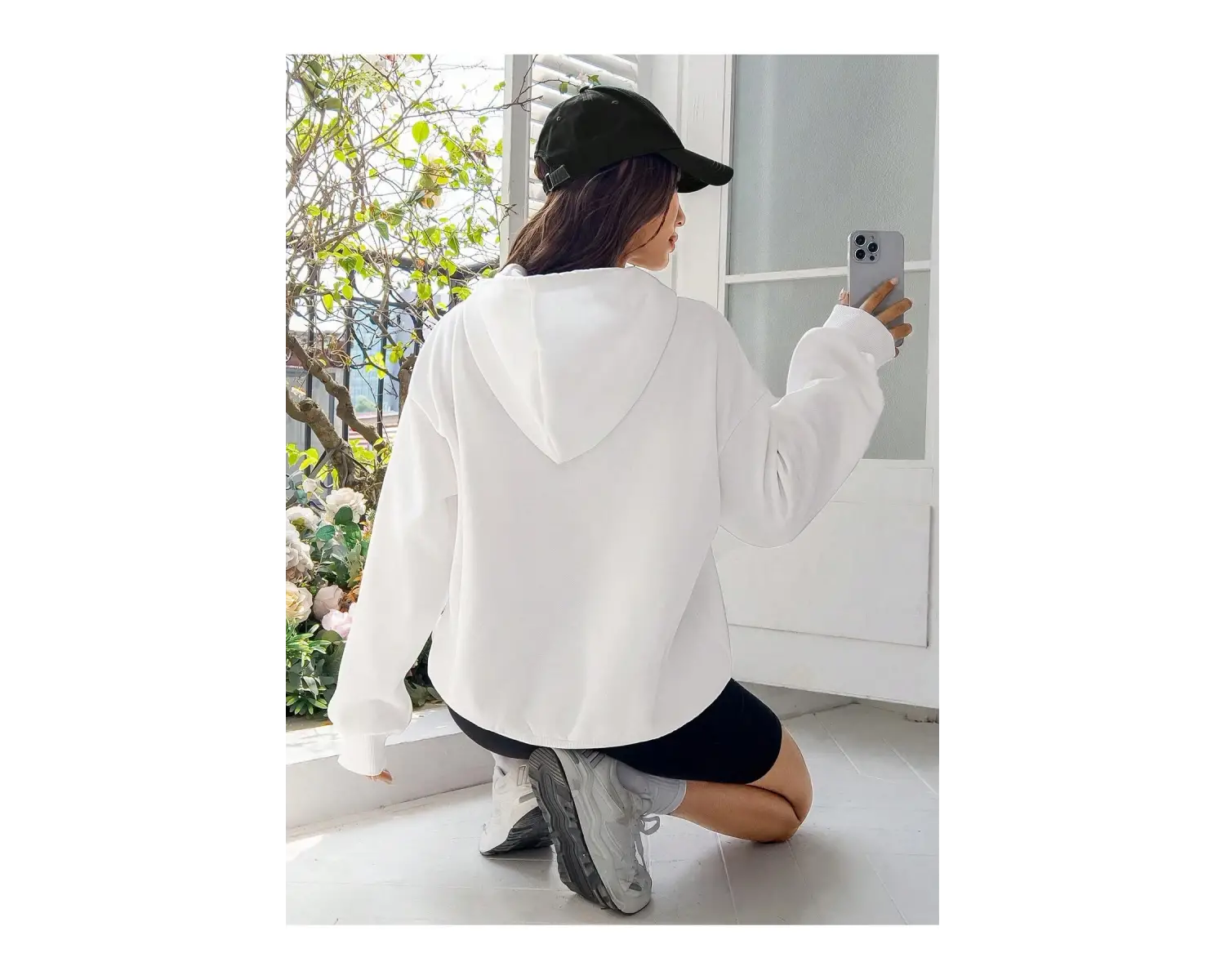 Yapı Desenli Damla Omuz İpli Kapüşonlu Üst Beyaz