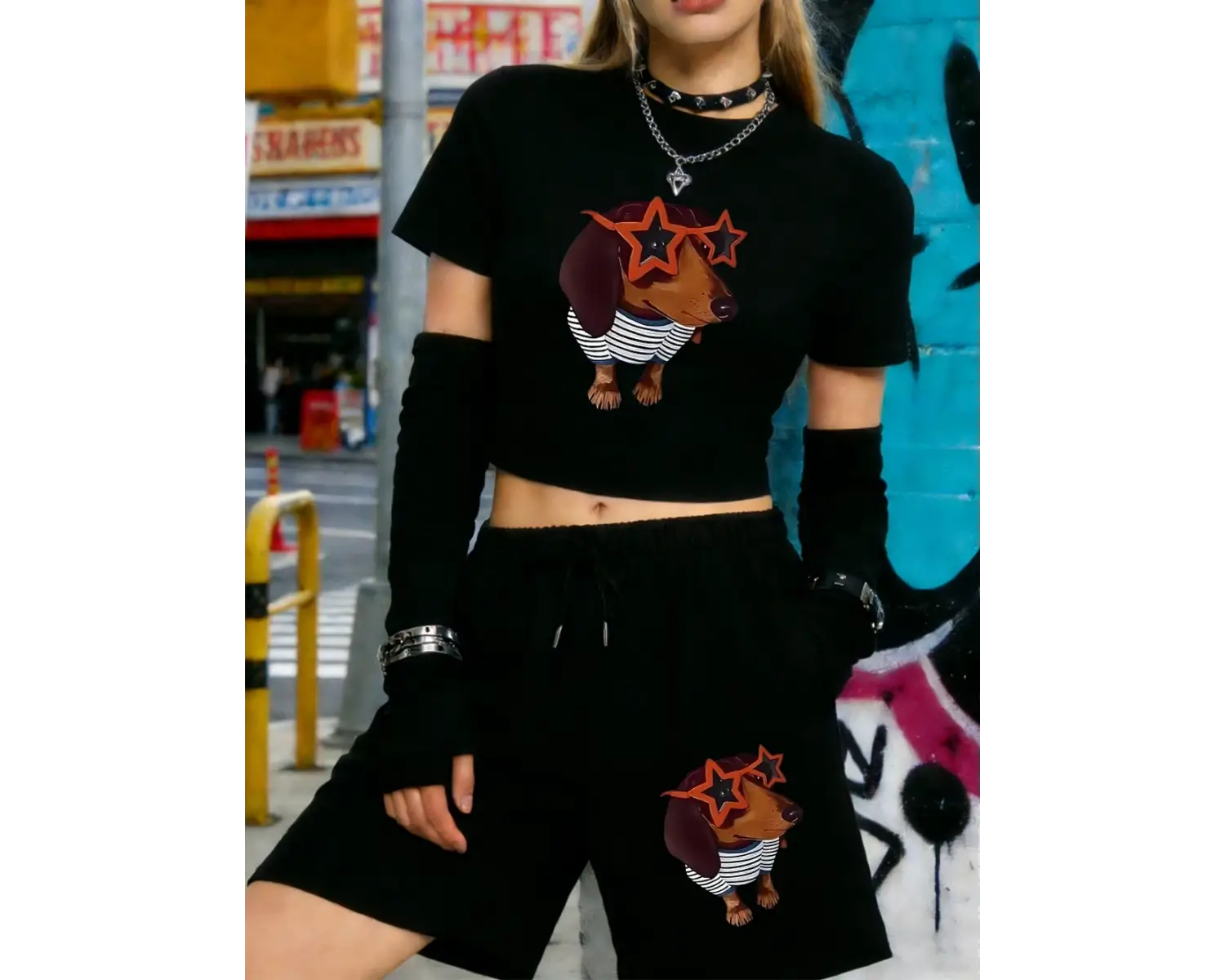 Yaz Komik Dachshund Köpek Baskılar Kırpma T-Shirt Şort Kadın İki Adet Set Diz Boyu Pantolon Y