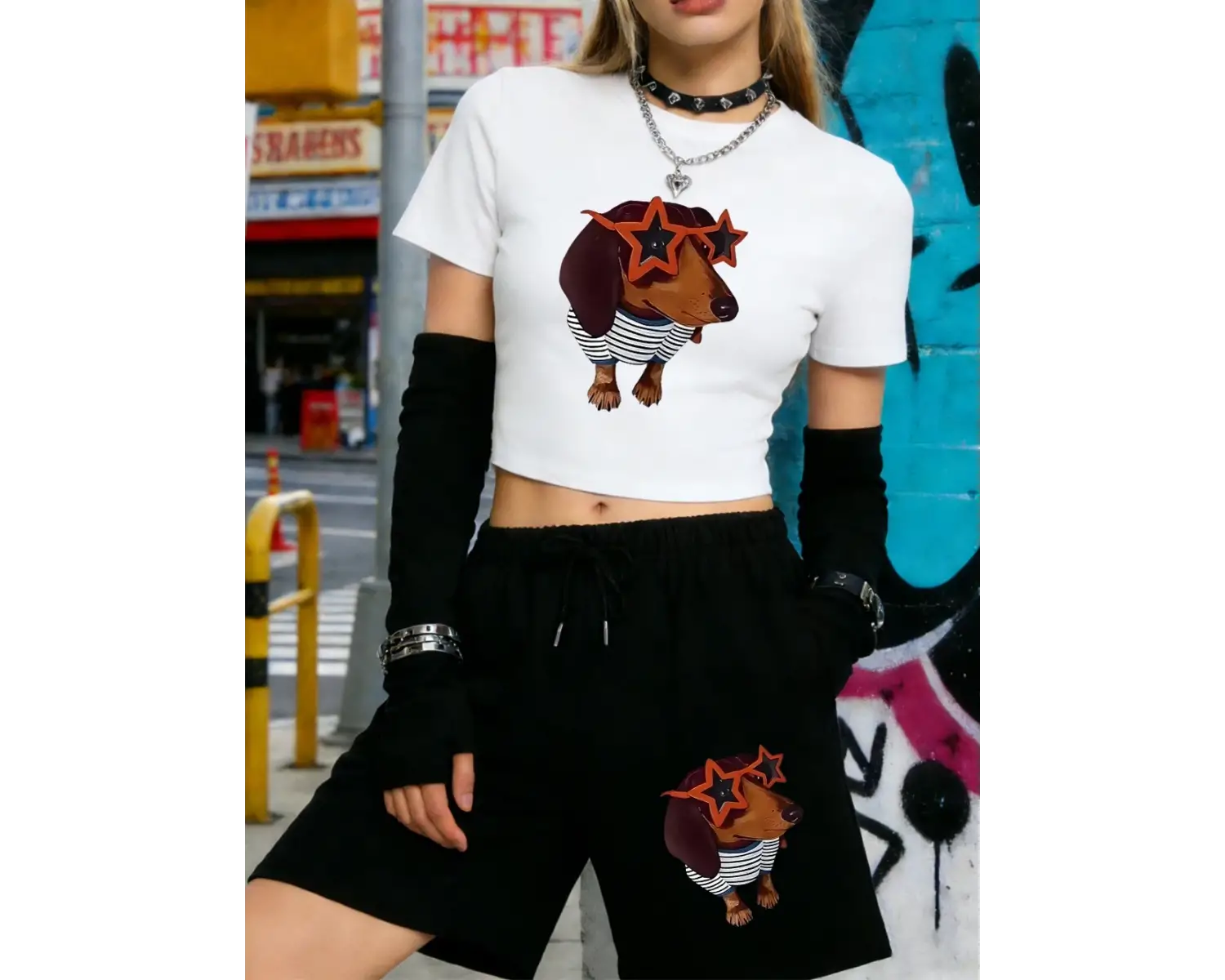 Yaz Komik Dachshund Köpek Baskılar Kırpma T-Shirt Şort Kadın İki Adet Set Diz Boyu Pantolon Y