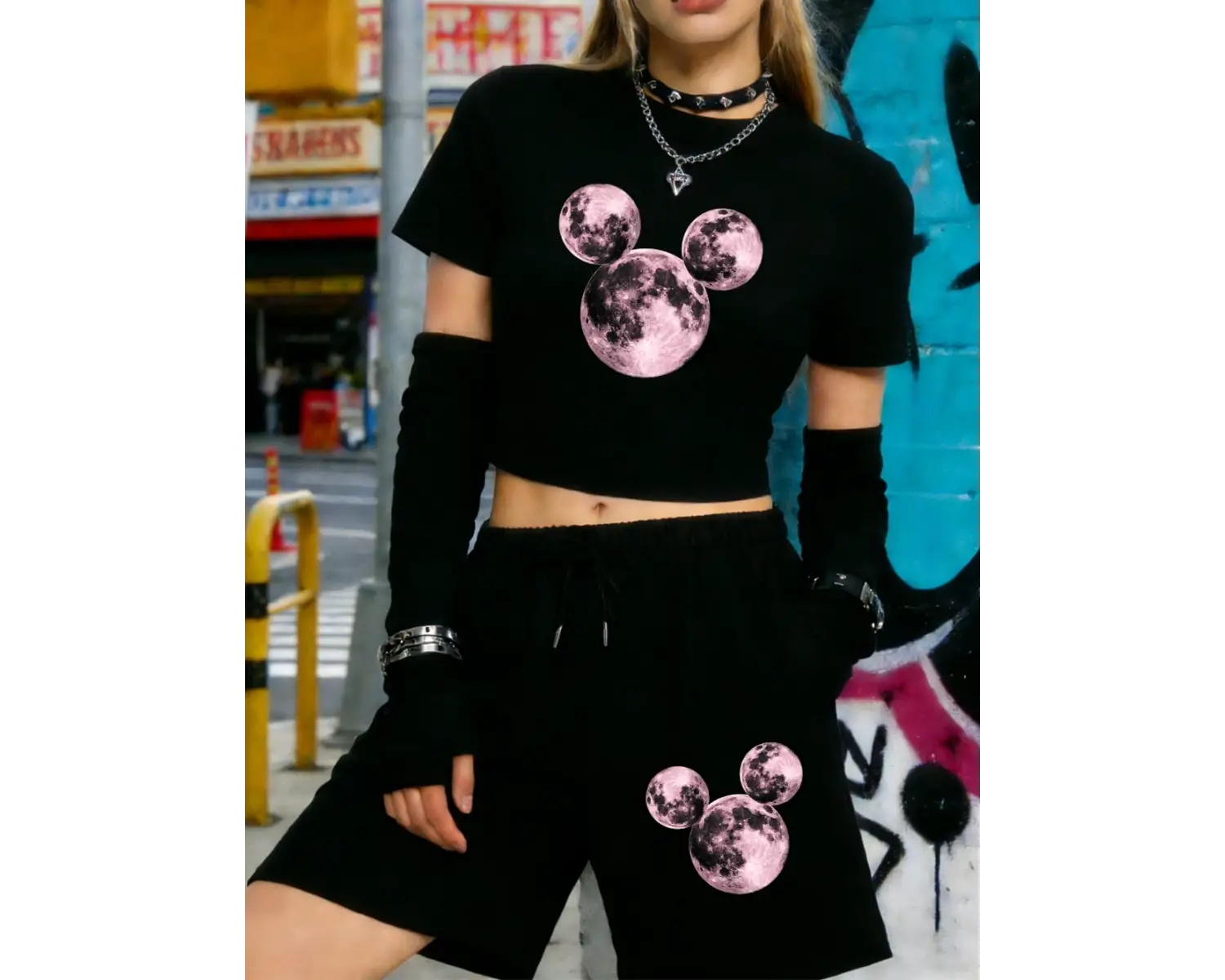 Yaz Pembe Gezegen Baskılı Babby TeeT-Shirt Şort Kadın Seksi İki Parçalı Set Diz Boyu Pantolon İnc