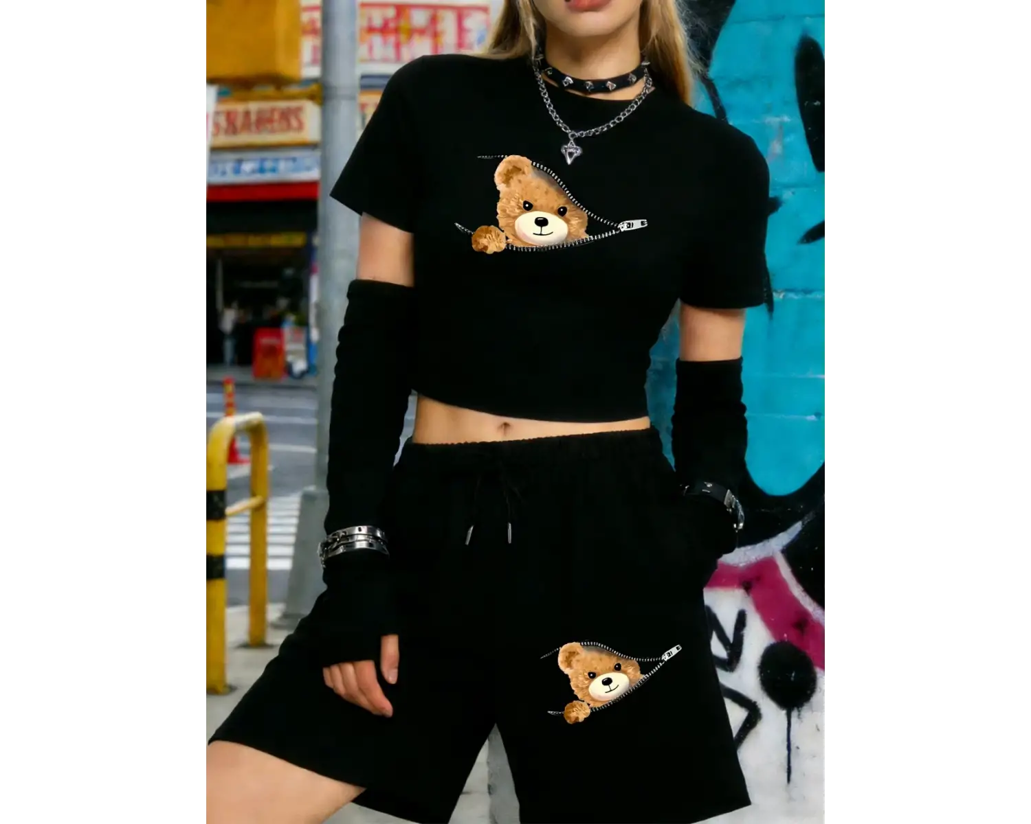 Yazlık Fermuarlı Ayı Desenli Baskılı Babby Teelar Şortlar Kadın İki Parçalı Set Beş Noktalı Pa