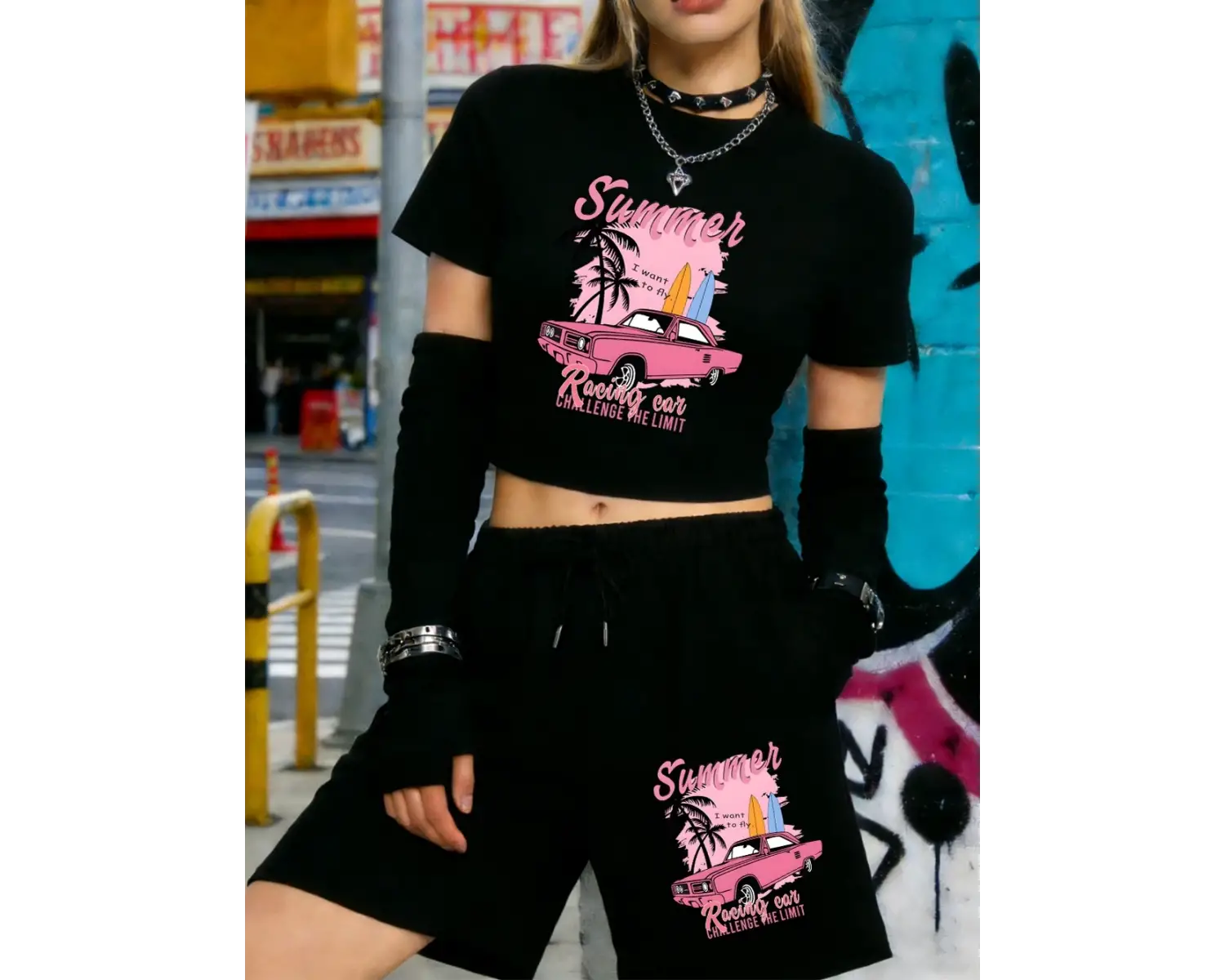 Yazlık Yarış Arabası Baskılı Babby TeeTişört Şort Kadın Seksi Tatlı İki Parçalı Set Diz Boyu Pant