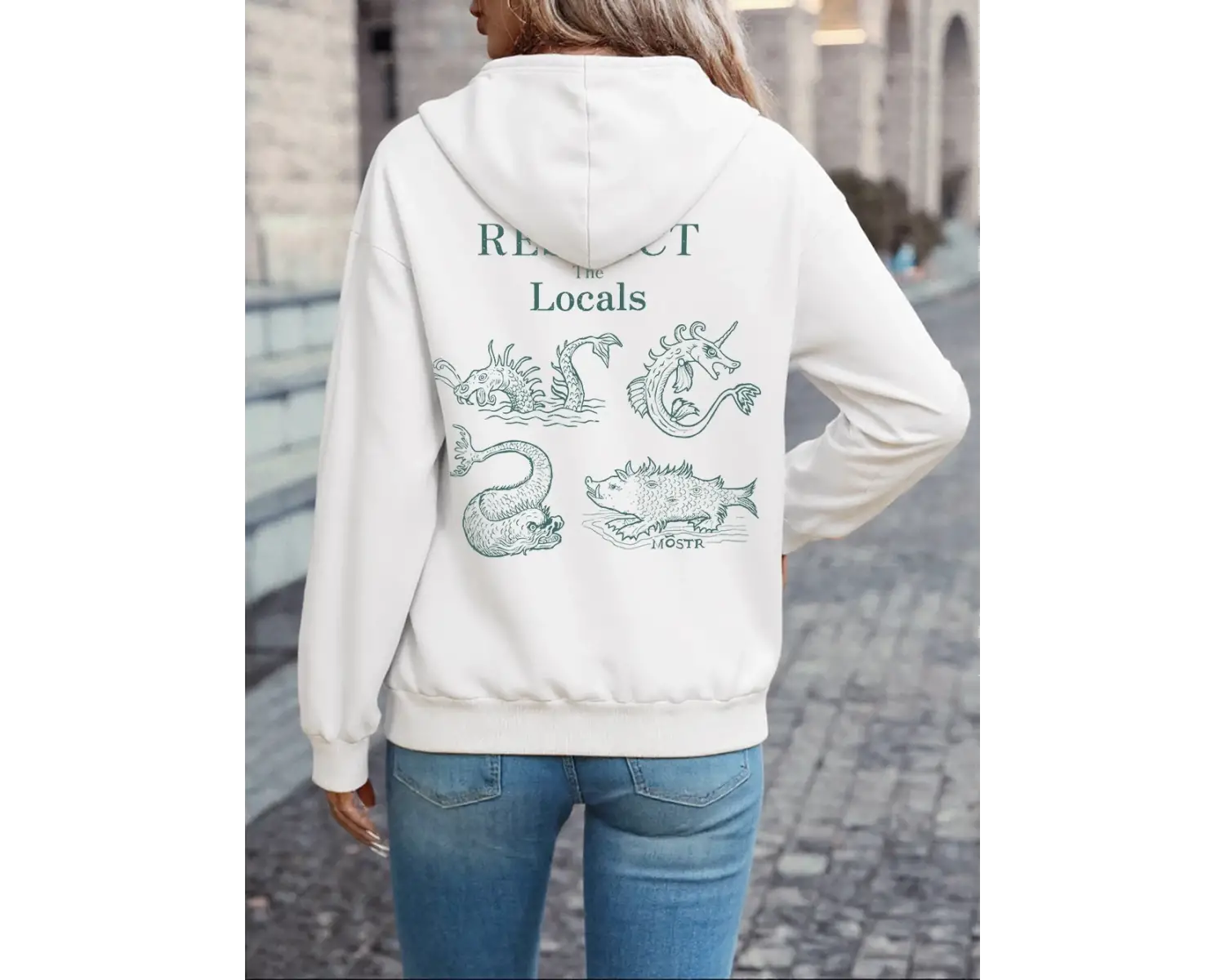 Yerliyerleri Onurlandırın Baskılı Kapüşonlu Üst Kadın Temelleri Rahat Kazak Sokak Cep Tişörtü