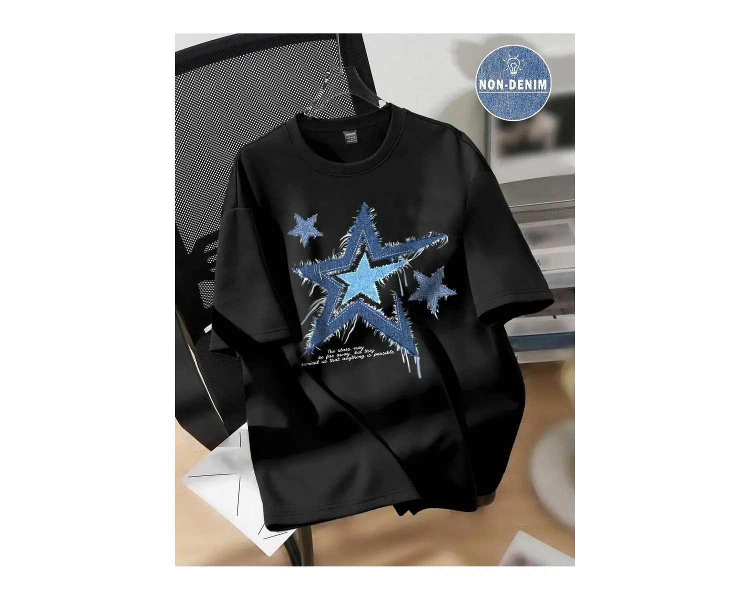 Yıldız Grafikli Yuvarlak Yaka Kısa Kollu Tişört