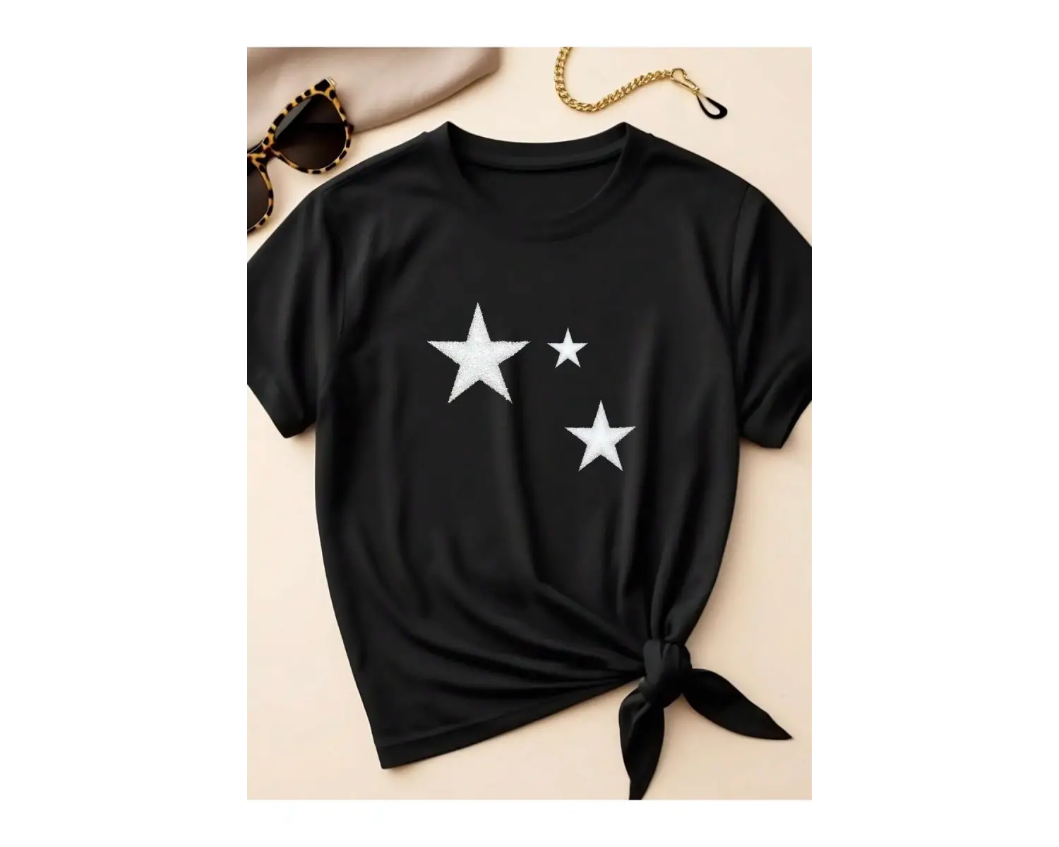 Yıldız Grafikli Yuvarlak Yaka Kısa Kollu Tişört