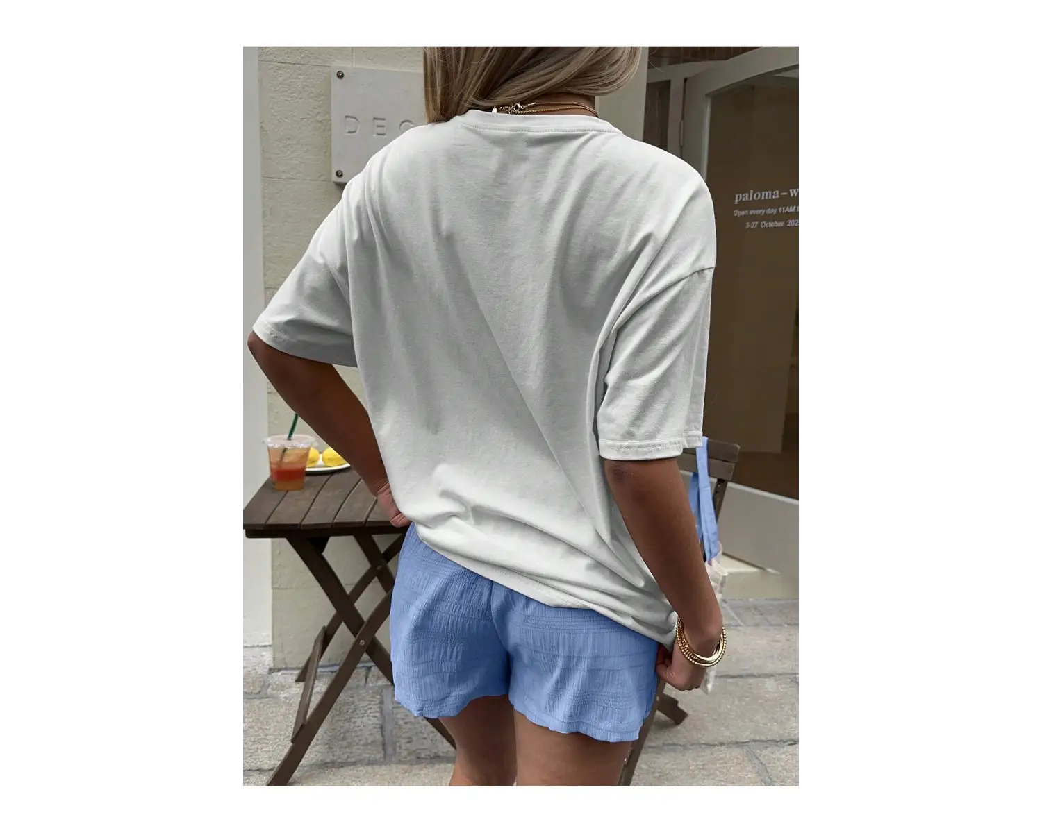 Yıldız Grafikli Yuvarlak Yaka Kısa Kollu Tişört