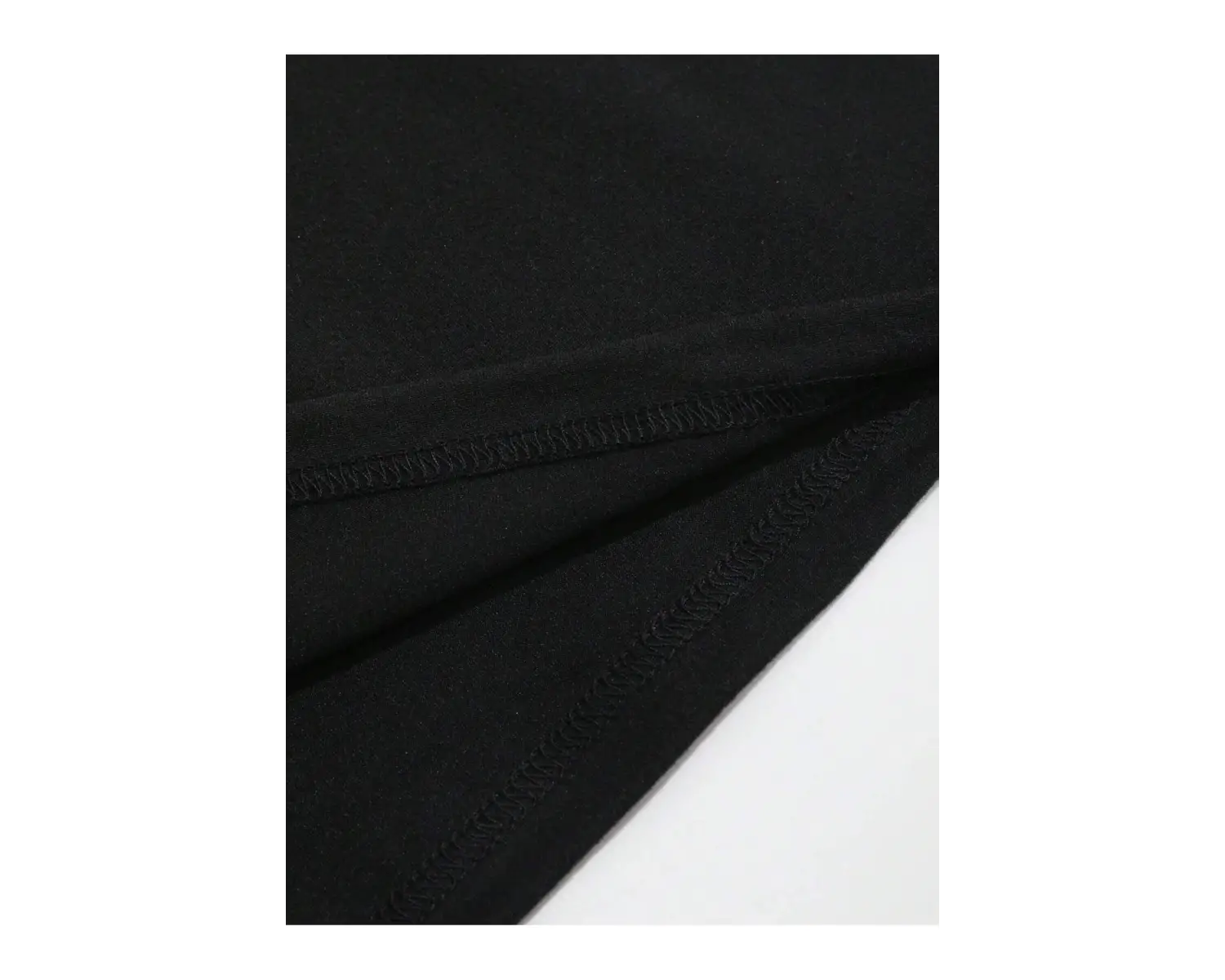 Yıldız Grafikli Yuvarlak Yaka Kısa Kollu Tişört