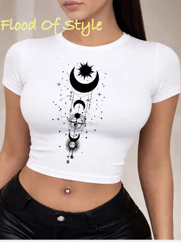 Beyaz Babby Tee ay yıldız minimal Özel tasarım