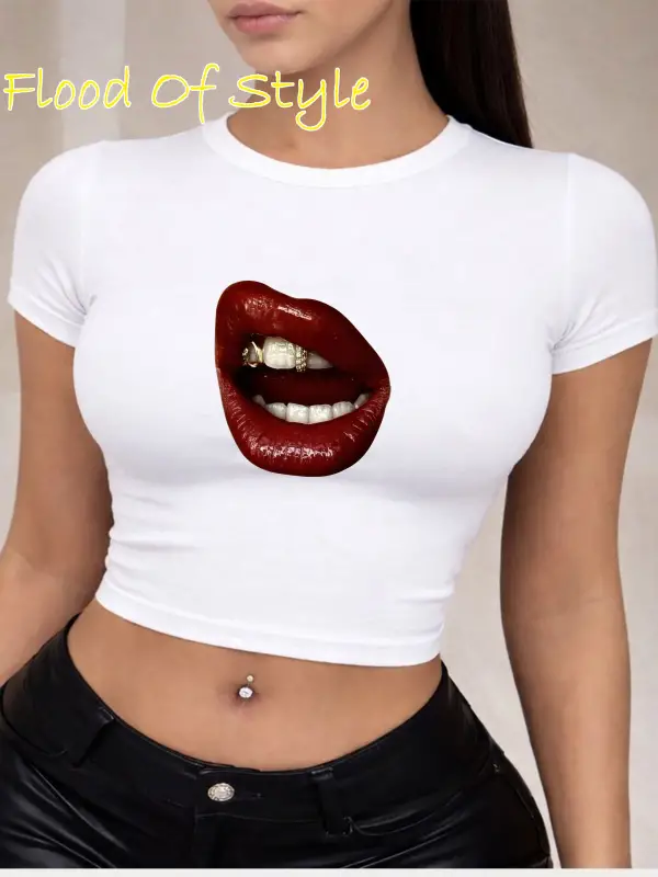 Beyaz Babby Tee dudak Özel tasarım