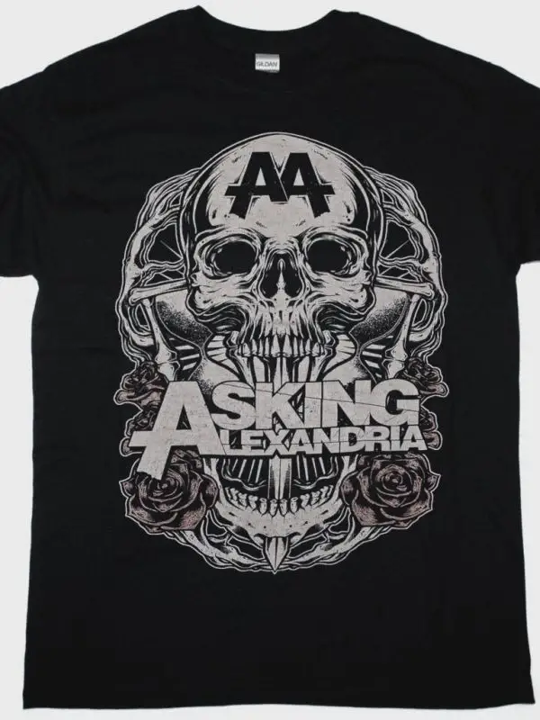 CLOCK DVA WHITE SOULS IN BLACK SUITS NEW WHITE T-SHIRT ÖN BASKILI