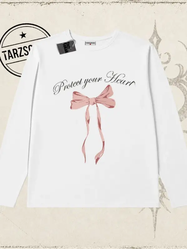 Kadın Protect Your Heart Biskilet Yaka  Long Sleeve Beyaz