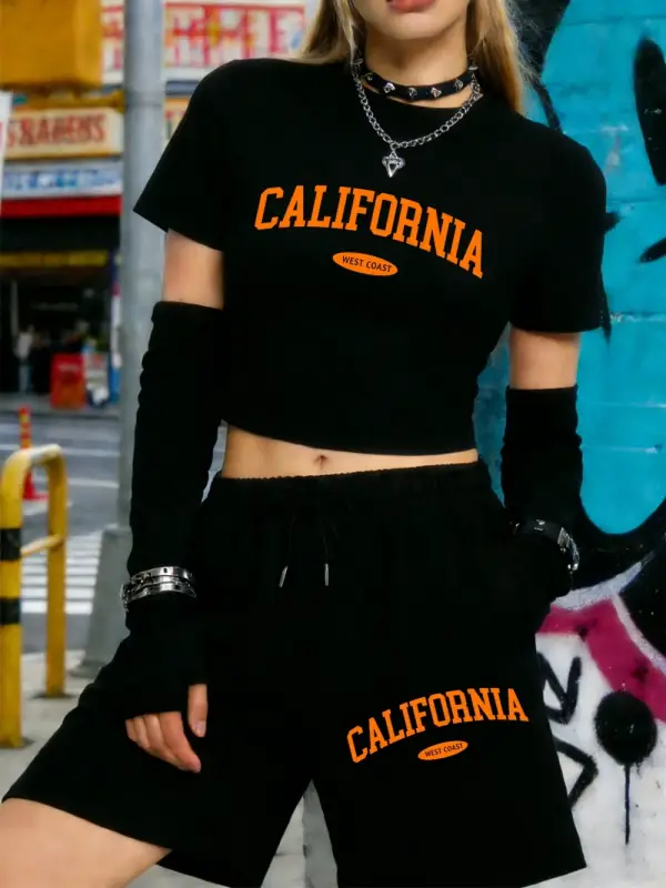 Seksi Kaliforniya Batı Yakası Baskılı Babby TeeTişört Şort Kadın Yazlık İki Parçalı Set Diz Boyu
