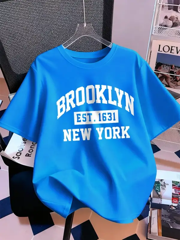 Urban Pop Graphic Kadın Tişört KoleksiyonuKod 5080