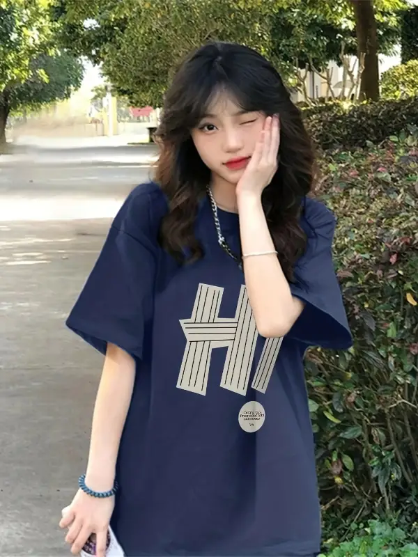 Urban Pop Graphic Kadın Tişört KoleksiyonuKod 5167