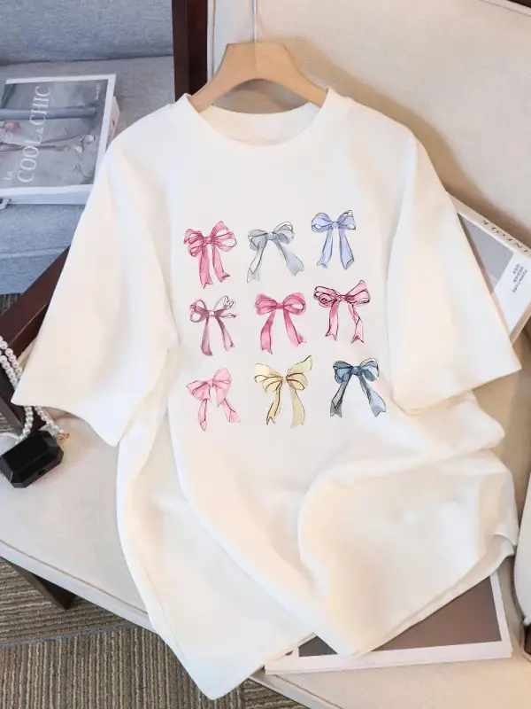 Urban Pop Graphic Kadın Tişört KoleksiyonuKod 5179