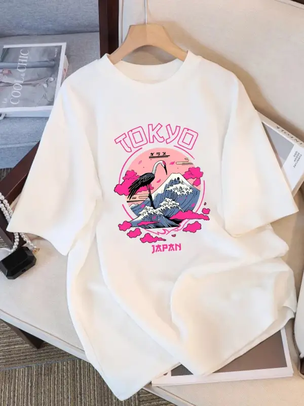 Urban Pop Graphic Kadın Tişört KoleksiyonuKod 5286