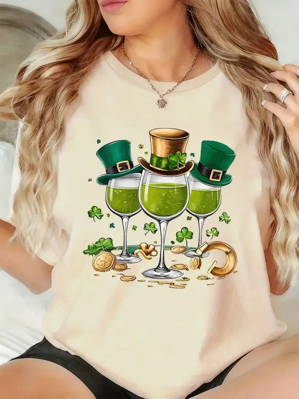 Urban Pop Graphic Kadın Tişört KoleksiyonuKod 5296