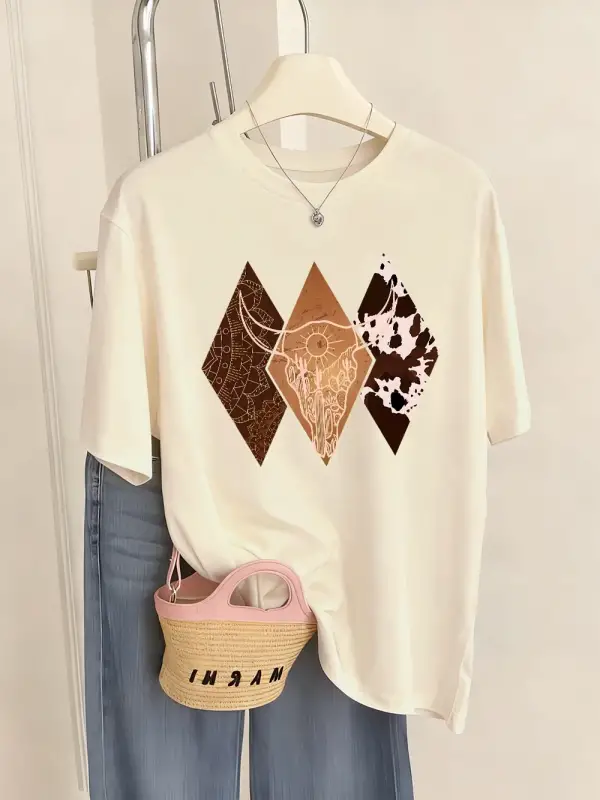 Urban Pop Graphic Kadın Tişört KoleksiyonuKod 5379