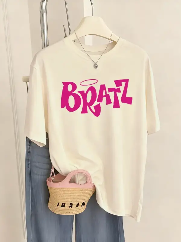 Urban Pop Graphic Kadın Tişört KoleksiyonuKod 5443