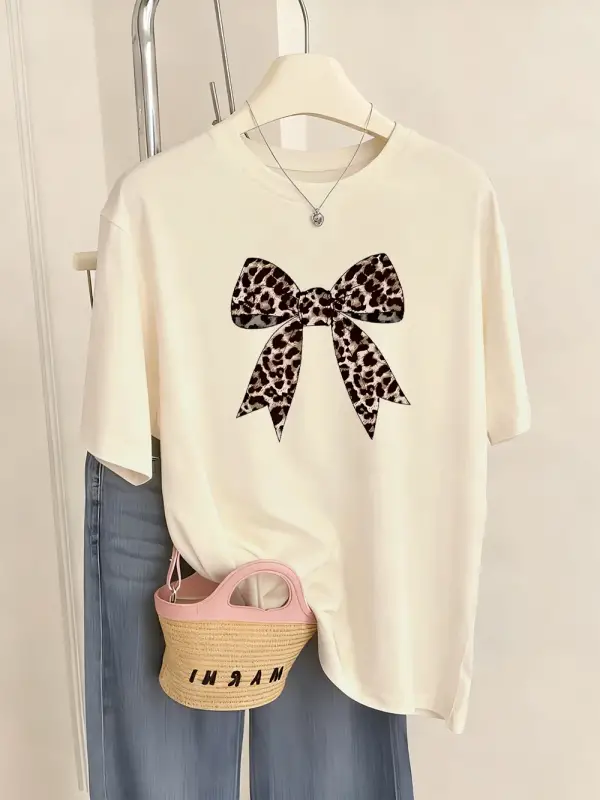 Urban Pop Graphic Kadın Tişört KoleksiyonuKod 5502