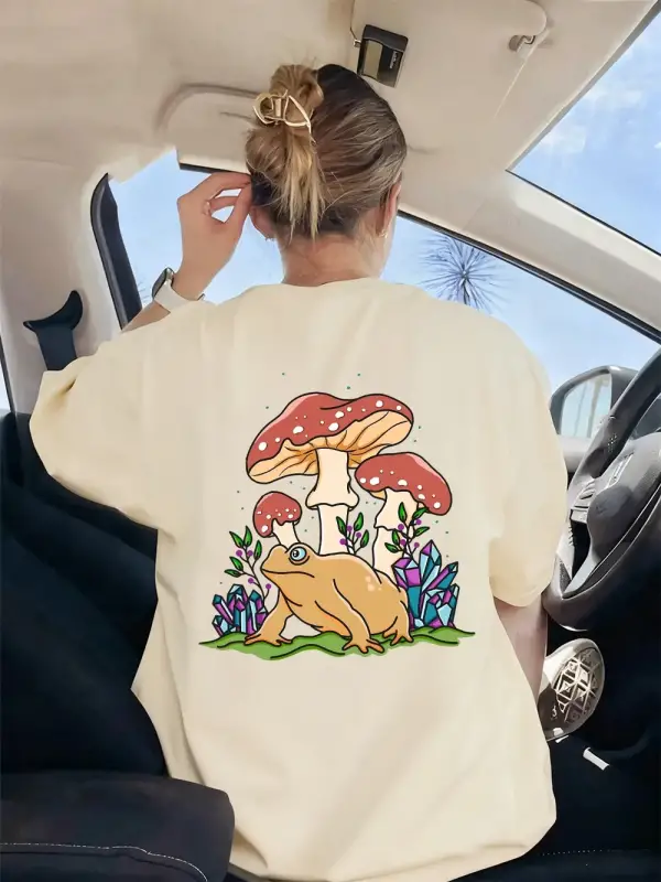 Urban Pop Graphic Kadın Tişört KoleksiyonuKod 5554