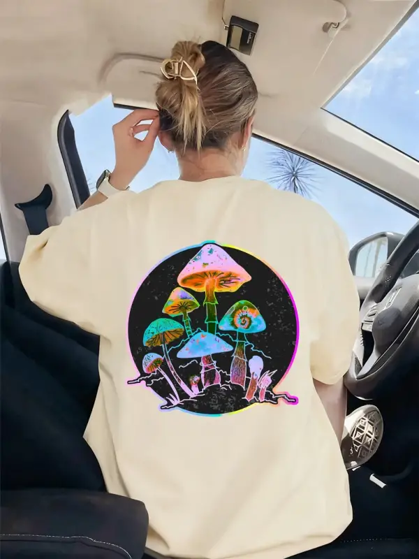 Urban Pop Graphic Kadın Tişört KoleksiyonuKod 5563