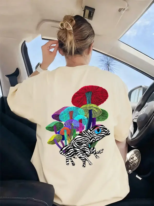 Urban Pop Graphic Kadın Tişört KoleksiyonuKod 5564