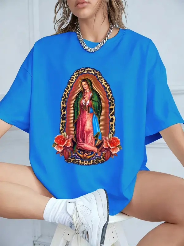 Urban Pop Graphic Kadın Tişört KoleksiyonuKod 5578