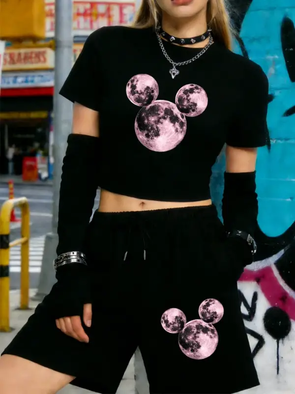 Yaz Pembe Gezegen Baskılı Babby TeeT-Shirt Şort Kadın Seksi İki Parçalı Set Diz Boyu Pantolon İnc