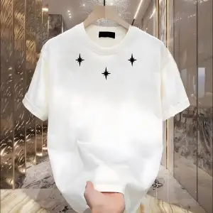 3 Yıldız Baskılı Beyaz