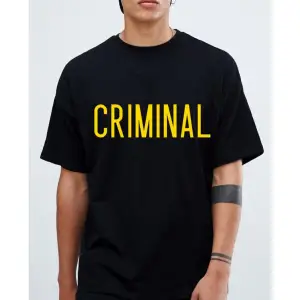 Criminal Oversize Tişört