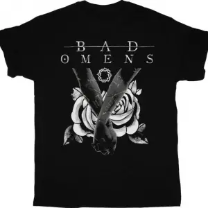 AC DC IN ROCK WE TRUST AC/DC NEW BLACK T-SHIRT ÖN BASKILI