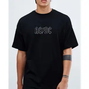 Acdc Back In Black Oversize Tişört