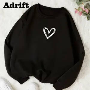 Adrif Minimal Kalp Renkli Oversize Bisiklet Yaka Pamuklu Sweatshirt Beyaz
