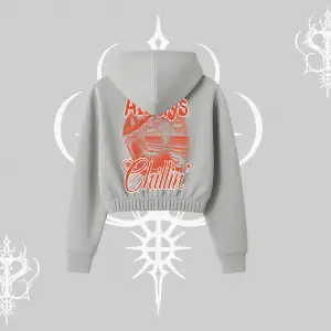 Always Chillin Kedi Arka Baskılı Kapşonlu Crop Sweatshirt