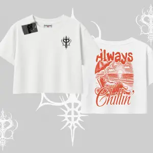 Always Chillin Kedi Arka Baskılı Oversize Crop Tshirt