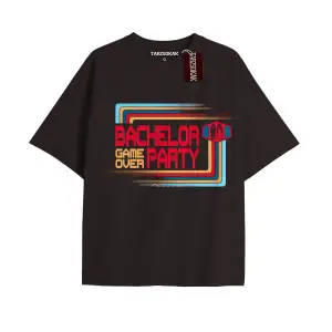 BACHELOR GAME OVER PARTY Unisex Oversize Yazılı Tshirt SİYAH