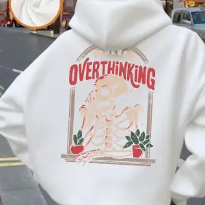 Balkonda İskelet Adam Baskılı Kapüşonlu Üstler Kadınlar İçin Günlük Bol Sweatshirt Kışlık Pol